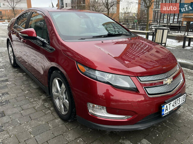 Красный Шевроле Вольт, объемом двигателя 1.4 л и пробегом 125 тыс. км за 10750 $, фото 1 на Automoto.ua