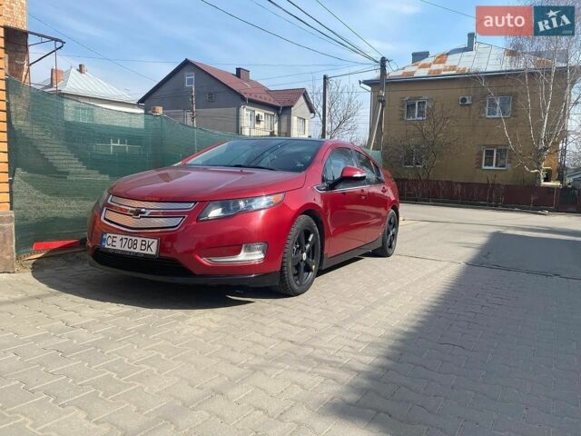 Красный Шевроле Вольт, объемом двигателя 1.4 л и пробегом 125 тыс. км за 11000 $, фото 1 на Automoto.ua