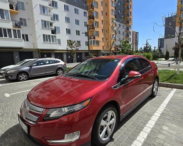 Червоний Шевроле Вольт, об'ємом двигуна 1.4 л та пробігом 177 тис. км за 13500 $, фото 1 на Automoto.ua