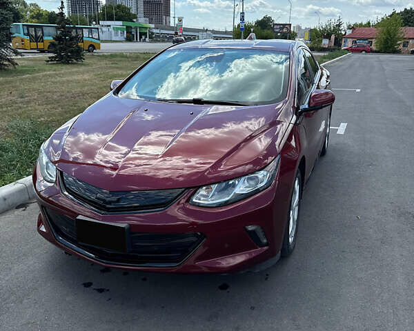 Красный Шевроле Вольт, объемом двигателя 1.49 л и пробегом 96 тыс. км за 13999 $, фото 1 на Automoto.ua