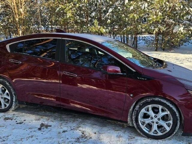 Червоний Шевроле Вольт, об'ємом двигуна 0 л та пробігом 170 тис. км за 9000 $, фото 1 на Automoto.ua