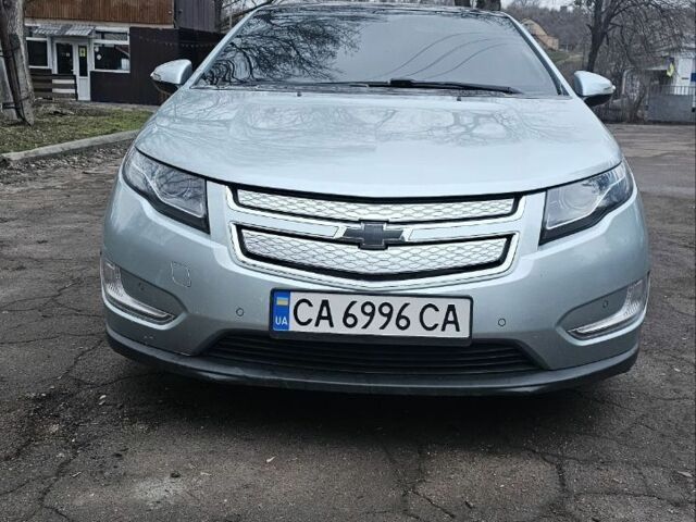 Серый Шевроле Вольт, объемом двигателя 1.4 л и пробегом 221 тыс. км за 8300 $, фото 1 на Automoto.ua