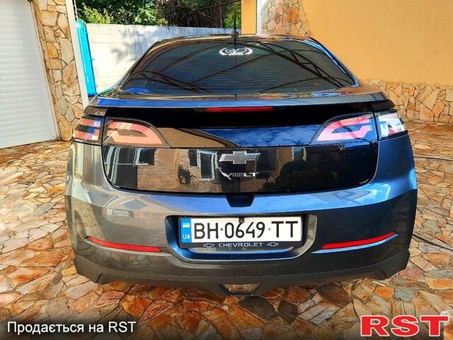 Сірий Шевроле Вольт, об'ємом двигуна 1.4 л та пробігом 360 тис. км за 7500 $, фото 1 на Automoto.ua