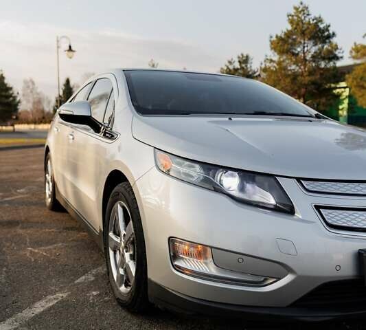Серый Шевроле Вольт, объемом двигателя 1.4 л и пробегом 173 тыс. км за 9500 $, фото 1 на Automoto.ua