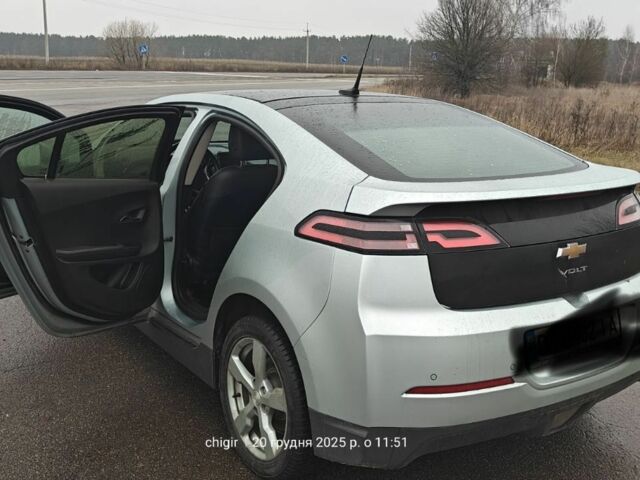 Серый Шевроле Вольт, объемом двигателя 1.4 л и пробегом 188 тыс. км за 10300 $, фото 1 на Automoto.ua