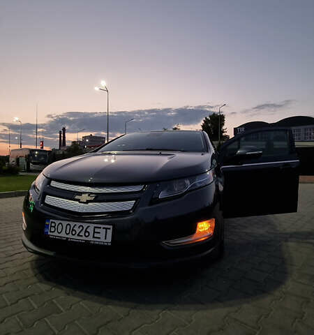 Серый Шевроле Вольт, объемом двигателя 1.4 л и пробегом 188 тыс. км за 11900 $, фото 1 на Automoto.ua