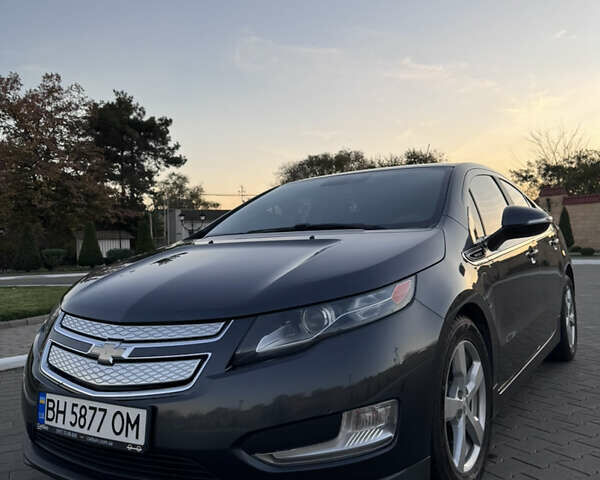 Серый Шевроле Вольт, объемом двигателя 1.4 л и пробегом 171 тыс. км за 11000 $, фото 1 на Automoto.ua