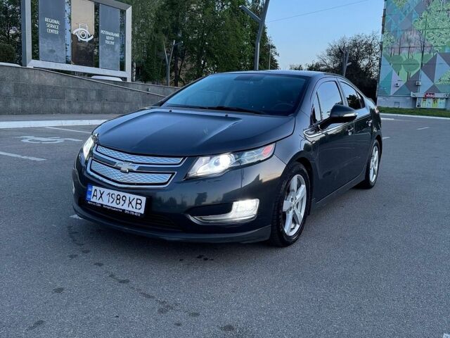 Сірий Шевроле Вольт, об'ємом двигуна 1.4 л та пробігом 132 тис. км за 10299 $, фото 1 на Automoto.ua