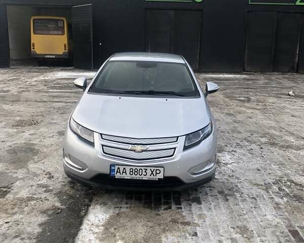 Сірий Шевроле Вольт, об'ємом двигуна 1.4 л та пробігом 260 тис. км за 10000 $, фото 1 на Automoto.ua