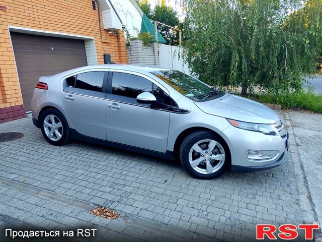 Серый Шевроле Вольт, объемом двигателя 1.4 л и пробегом 152 тыс. км за 11500 $, фото 1 на Automoto.ua