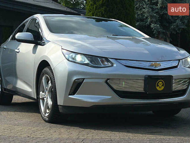 Серый Шевроле Вольт, объемом двигателя 1.5 л и пробегом 156 тыс. км за 14190 $, фото 1 на Automoto.ua