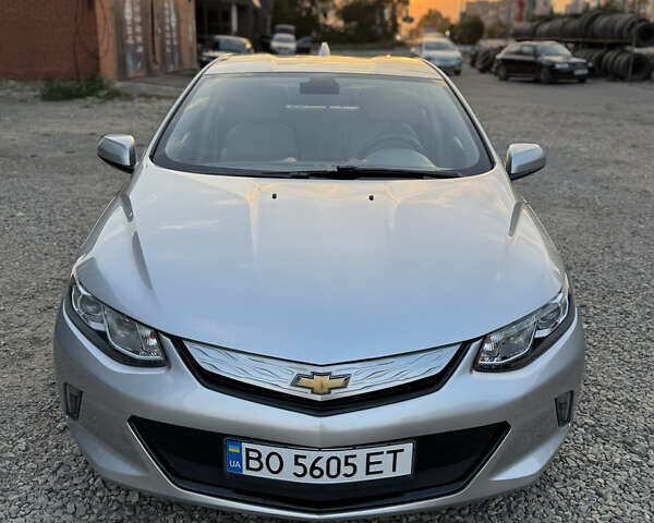 Сірий Шевроле Вольт, об'ємом двигуна 1.49 л та пробігом 156 тис. км за 14899 $, фото 1 на Automoto.ua