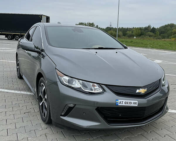 Сірий Шевроле Вольт, об'ємом двигуна 1.5 л та пробігом 106 тис. км за 16900 $, фото 1 на Automoto.ua