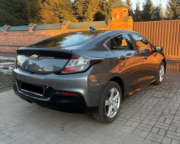 Серый Шевроле Вольт, объемом двигателя 1.49 л и пробегом 180 тыс. км за 15500 $, фото 1 на Automoto.ua