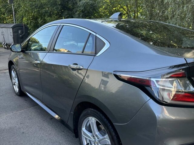 Серый Шевроле Вольт, объемом двигателя 1.49 л и пробегом 88 тыс. км за 15000 $, фото 1 на Automoto.ua
