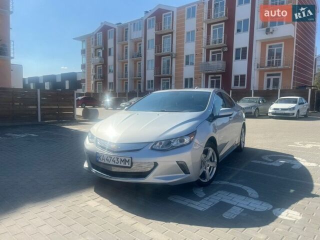 Серый Шевроле Вольт, объемом двигателя 1.5 л и пробегом 156 тыс. км за 14900 $, фото 1 на Automoto.ua