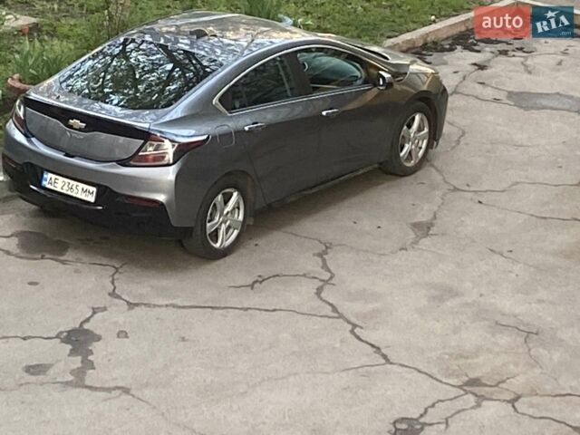 Сірий Шевроле Вольт, об'ємом двигуна 1.49 л та пробігом 170 тис. км за 15000 $, фото 1 на Automoto.ua