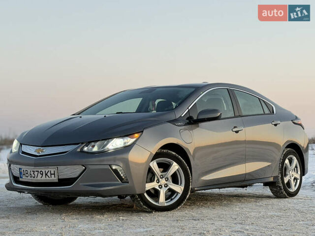Сірий Шевроле Вольт, об'ємом двигуна 1.5 л та пробігом 149 тис. км за 16999 $, фото 1 на Automoto.ua