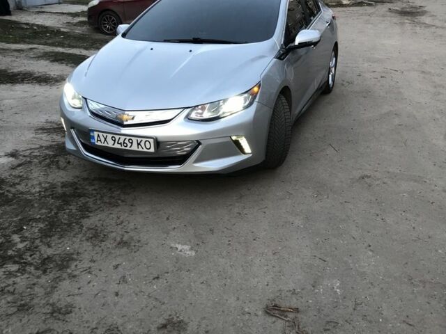 Сірий Шевроле Вольт, об'ємом двигуна 1.5 л та пробігом 157 тис. км за 13000 $, фото 1 на Automoto.ua