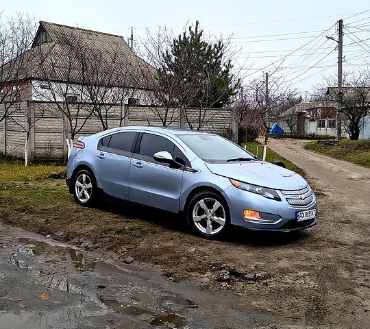 Синій Шевроле Вольт, об'ємом двигуна 1.4 л та пробігом 1140 тис. км за 8000 $, фото 1 на Automoto.ua