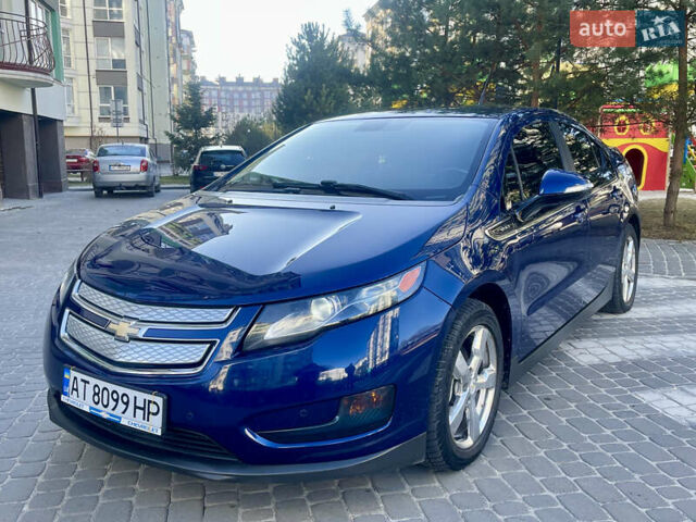 Синий Шевроле Вольт, объемом двигателя 1.4 л и пробегом 243 тыс. км за 9200 $, фото 1 на Automoto.ua