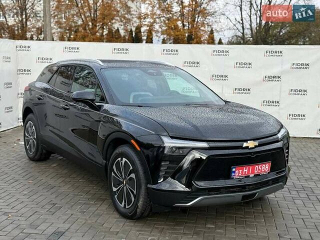 Черный Шевроле Blazer EV, объемом двигателя 0 л и пробегом 2 тыс. км за 27900 $, фото 1 на Automoto.ua