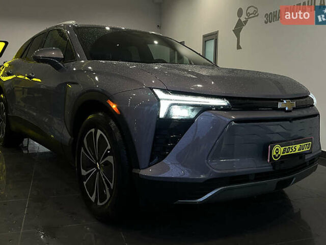 Сірий Шевроле Blazer EV, об'ємом двигуна 0 л та пробігом 2 тис. км за 36000 $, фото 1 на Automoto.ua