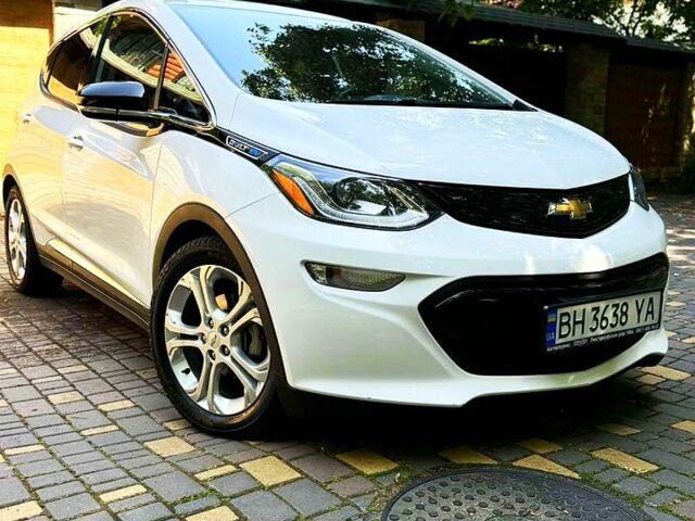 Білий Шевроле Bolt, об'ємом двигуна 0 л та пробігом 73 тис. км за 15300 $, фото 1 на Automoto.ua