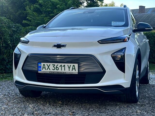 Білий Шевроле Bolt, об'ємом двигуна 90 л та пробігом 65 тис. км за 18300 $, фото 1 на Automoto.ua