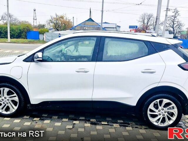 Белый Шевроле Bolt, объемом двигателя 0 л и пробегом 100 тыс. км за 17500 $, фото 1 на Automoto.ua