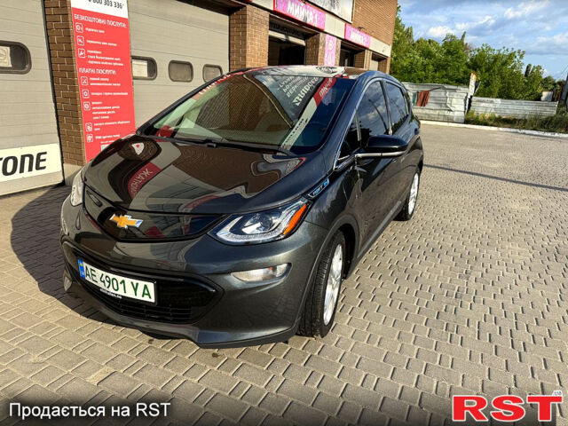 Серый Шевроле Bolt, объемом двигателя 0 л и пробегом 96 тыс. км за 14500 $, фото 1 на Automoto.ua