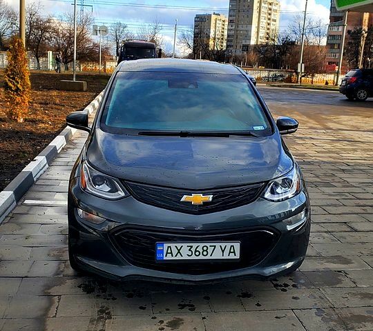 Серый Шевроле Bolt, объемом двигателя 0 л и пробегом 21 тыс. км за 18500 $, фото 1 на Automoto.ua