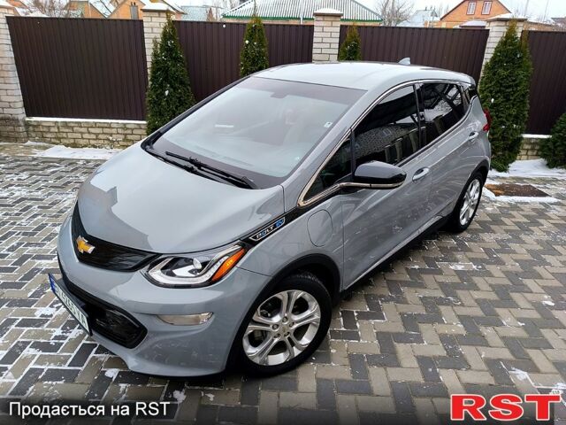 Серый Шевроле Bolt, объемом двигателя 0 л и пробегом 8600 тыс. км за 15400 $, фото 1 на Automoto.ua