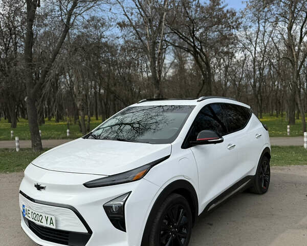Білий Шевроле Bolt EUV, об'ємом двигуна 0 л та пробігом 33 тис. км за 22500 $, фото 1 на Automoto.ua