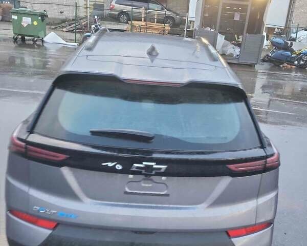 Серый Шевроле Bolt EUV, объемом двигателя 0 л и пробегом 44 тыс. км за 12000 $, фото 1 на Automoto.ua