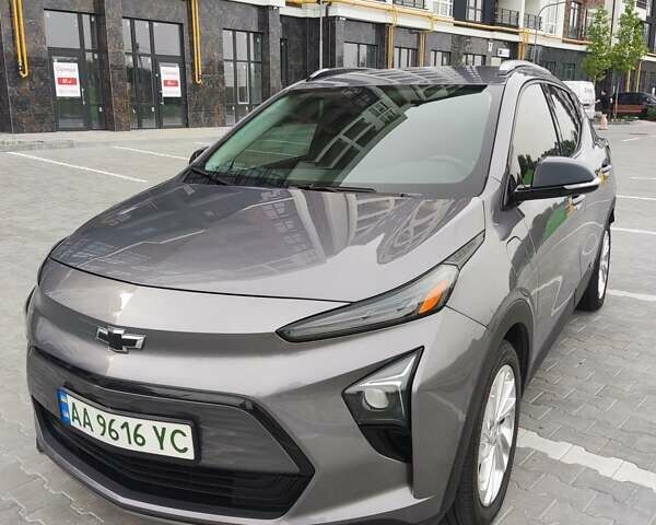 Серый Шевроле Bolt EUV, объемом двигателя 0 л и пробегом 27 тыс. км за 20000 $, фото 1 на Automoto.ua