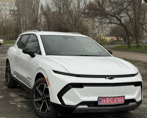 Белый Шевроле Equinox EV, объемом двигателя 0 л и пробегом 7 тыс. км за 29000 $, фото 1 на Automoto.ua