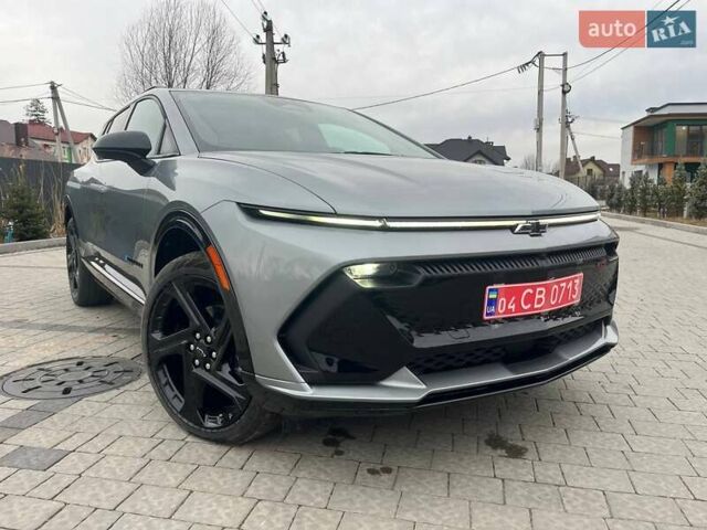 Серый Шевроле Equinox EV, объемом двигателя 0 л и пробегом 9 тыс. км за 28999 $, фото 1 на Automoto.ua
