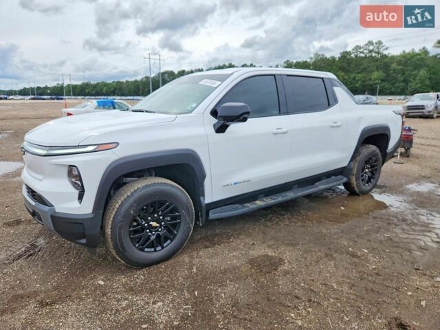 Белый Шевроле Silverado EV, объемом двигателя 0 л и пробегом 3 тыс. км за 25000 $, фото 1 на Automoto.ua