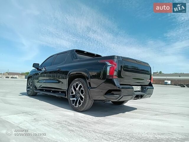 Черный Шевроле Silverado EV, объемом двигателя 0 л и пробегом 25 тыс. км за 74500 $, фото 1 на Automoto.ua
