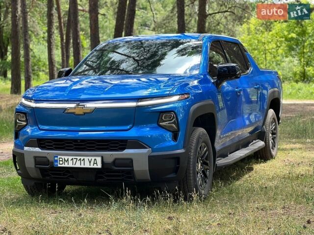 Синий Шевроле Silverado EV, объемом двигателя 0 л и пробегом 23 тыс. км за 62000 $, фото 1 на Automoto.ua