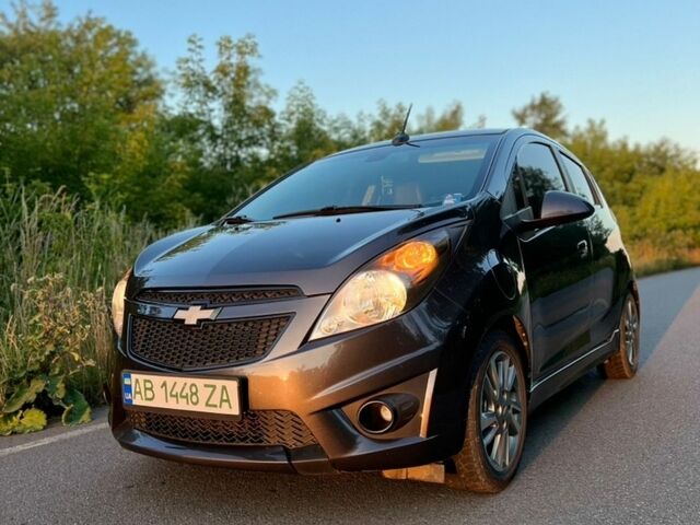 Серый Шевроле Spark EV, объемом двигателя 0 л и пробегом 76 тыс. км за 6900 $, фото 1 на Automoto.ua
