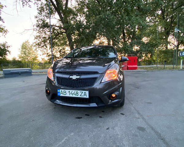 Серый Шевроле Spark EV, объемом двигателя 0 л и пробегом 70 тыс. км за 7600 $, фото 1 на Automoto.ua