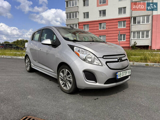 Серый Шевроле Spark EV, объемом двигателя 0 л и пробегом 90 тыс. км за 6600 $, фото 1 на Automoto.ua