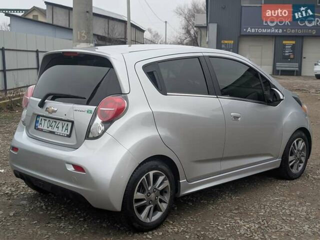 Серый Шевроле Spark EV, объемом двигателя 0 л и пробегом 77 тыс. км за 7300 $, фото 1 на Automoto.ua
