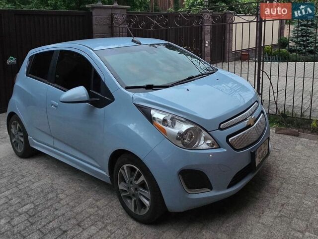 Синій Шевроле Spark EV, об'ємом двигуна 0 л та пробігом 110 тис. км за 8600 $, фото 1 на Automoto.ua