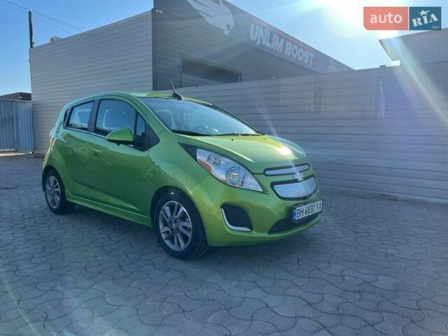 Зелений Шевроле Spark EV, об'ємом двигуна 0 л та пробігом 63 тис. км за 7900 $, фото 1 на Automoto.ua