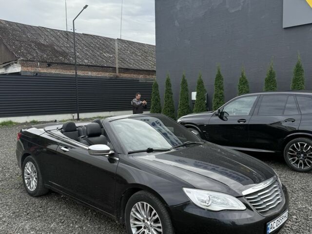 Чорний Крайслер 200, об'ємом двигуна 3.6 л та пробігом 289 тис. км за 7700 $, фото 1 на Automoto.ua