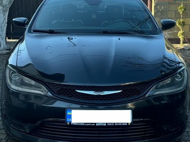 Черный Крайслер 200, объемом двигателя 2.36 л и пробегом 163 тыс. км за 11500 $, фото 1 на Automoto.ua
