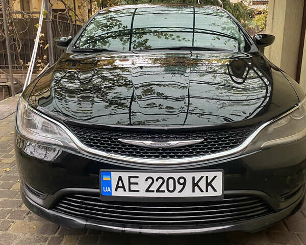 Чорний Крайслер 200, об'ємом двигуна 2.36 л та пробігом 216 тис. км за 10200 $, фото 1 на Automoto.ua